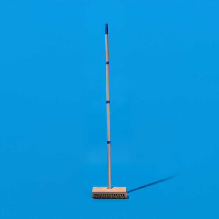 Lola Outdoor Deck Scrubber Brush with Tampico Bristles